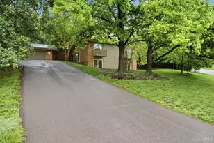 3622 Lobelia Dr, Blue Ash, OH 45241 - Photo 9