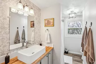 247 Heathrow Ct, Hamilton, OH 45013 - Photo 45