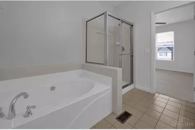 955 Crossing Pointe #8E, Cincinnati, OH 45231 - Photo 19