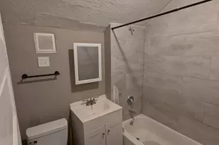 2404 Highland Ave, Cincinnati, OH 45219 - Photo 9