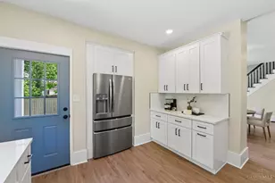1978 Fairfax Ave, Cincinnati, OH 45207 - Photo 19