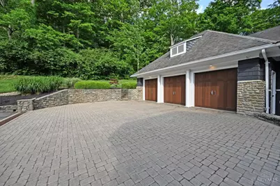 1300 Mistymeadow Lane, Cincinnati, OH 45230 - Photo 5