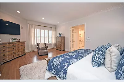 1300 Mistymeadow Lane, Cincinnati, OH 45230 - Photo 9