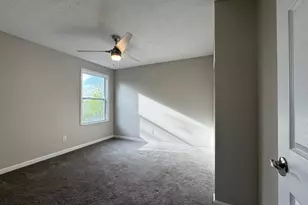2905 Pine Leaf Ct, Hamilton, OH 45103 - Photo 35