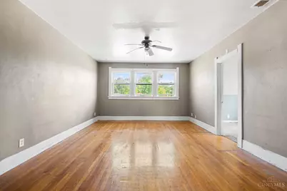 6920 Montgomery Road, Silverton, OH 45236 - Photo 17