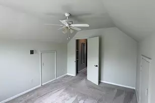 8341 Pippin Rd, Colerain Township, OH 45239 - Photo 15