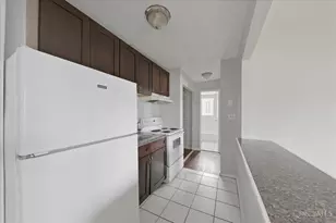 1209 W Galbraith Rd, Cincinnati, OH 45231 - Photo 11