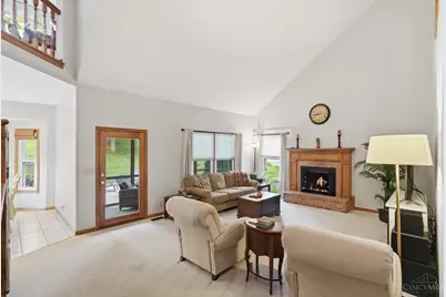 8680 Rupp Farm Drive, West Chester, OH 45069 - Photo 5