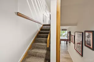 12150 Peak Dr, Cincinnati, OH 45246 - Photo 49