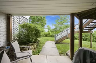 12150 Peak Dr, Cincinnati, OH 45246 - Photo 13