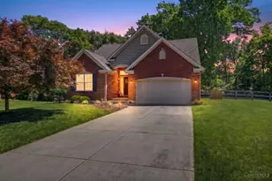 1988 Michelle Ln, Monroe, OH 45044 - Photo 3