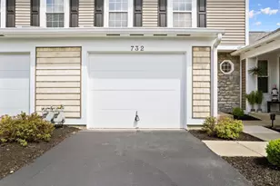 732 Stoneharbor Ln, Hamilton Township, OH 45039 - Photo 7