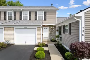 732 Stoneharbor Ln, Hamilton Township, OH 45039 - Photo 1