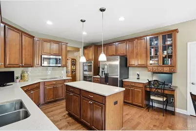 7673 Hempston Circle, Maineville, OH 45039 - Photo 9