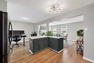 8713 Cox Rd, West Chester, OH 45069 - Photo 19