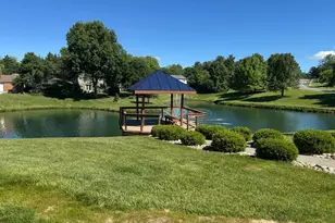9805 Regatta Dr, Cincinnati, OH 45252 - Photo 17