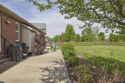 8040 South Port Drive, West Chester, OH 45069 - Photo 41
