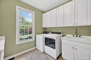 8105 Wycliffe Dr, Anderson Township, OH 45244 - Photo 27