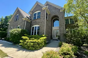 431 Trailview Ct, Anderson Township, OH 45244 - Photo 1