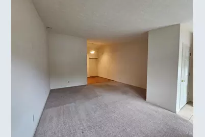 5175 North Bend Crossing, Green Township, OH 45247 - Photo 3