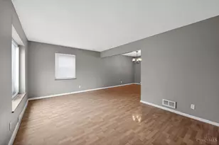 8668 Daly Rd, Springfield Township, OH 45231 - Photo 11