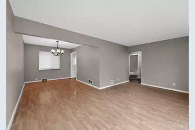 8668 Daly Road, Springfield Township, OH 45231 - Photo 15