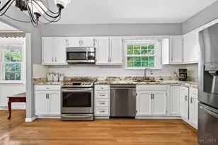 3999 Philnoll Dr, Cincinnati, OH 45247 - Photo 11