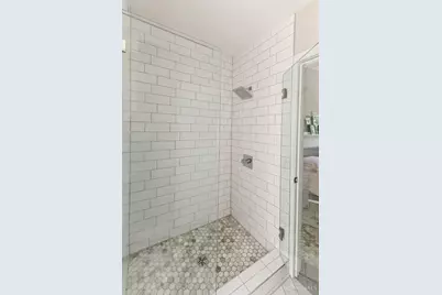 2821 Ashland Avenue, Cincinnati, OH 45206 - Photo 31