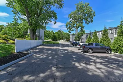 2821 Ashland Avenue, Cincinnati, OH 45206 - Photo 35