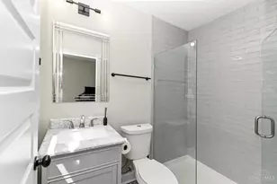 2821 Ashland Ave, Cincinnati, OH 45206 - Photo 21