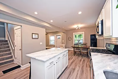 3423 Algona Place, Cincinnati, OH 45207 - Photo 15