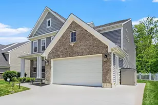2112 Silver Linden Dr, Tipp City, OH 45371 - Photo 3