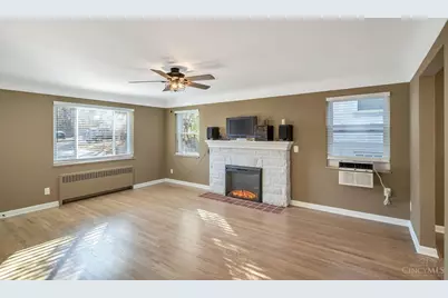 2886 Temple Avenue, Cincinnati, OH 45211 - Photo 3