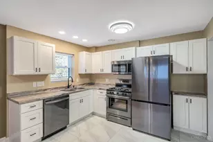 2886 Temple Ave, Cincinnati, OH 45211 - Photo 5