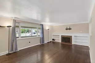 1344 Plazaview Ct, Anderson Township, OH 45255 - Photo 5