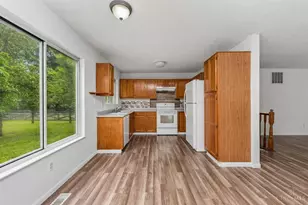 1178 Meadow Knoll Ct, Union Township, OH 45103 - Photo 11