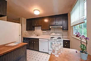 1047 Beacon St, Cincinnati, OH 45230 - Photo 9
