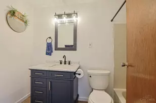 11916 Algiers Dr, Cincinnati, OH 45246 - Photo 23