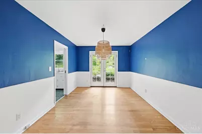 5246 Shepherd Road, Cincinnati, OH 45223 - Photo 9