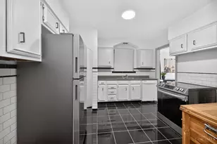 1740 Dalewood Pl, Cincinnati, OH 45237 - Photo 9