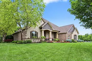 9356 Ridings Blvd, Washington Twp, OH 45458 - Photo 3