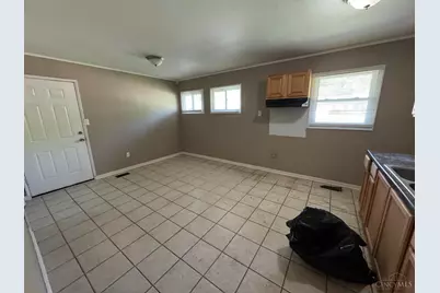2655 Niagara Street, Colerain Township, OH 45231 - Photo 9