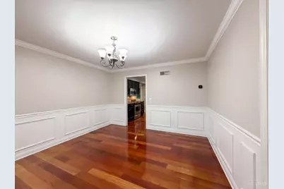 12173 Village Woods Drive, Sharonville, OH 45241 - Photo 9