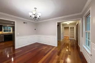 12173 Village Woods Dr, Sharonville, OH 45241 - Photo 11