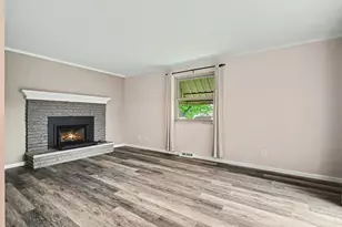 661 Heavenly Ln, Delhi Township, OH 45238 - Photo 5