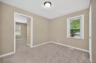 705 Kenworth Ave, Hamilton, OH 45013 - Photo 17