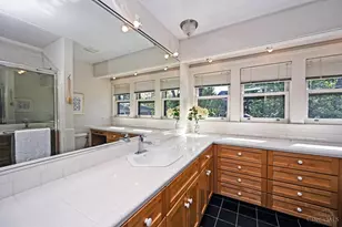 241 Senator Pl, Cincinnati, OH 45220 - Photo 29
