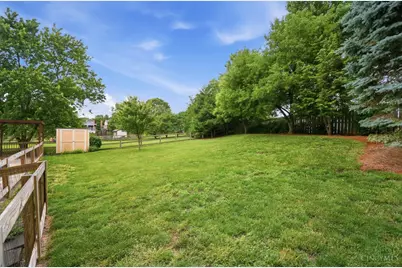 137 Palm Springs Drive, Fairfield, OH 45014 - Photo 33