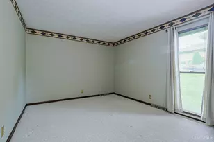 1289 Elizabeth Dr, Hamilton, OH 45013 - Photo 33