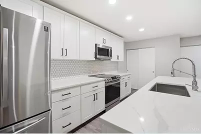 3069 Alpine Terrace #11B, Cincinnati, OH 45208 - Photo 15